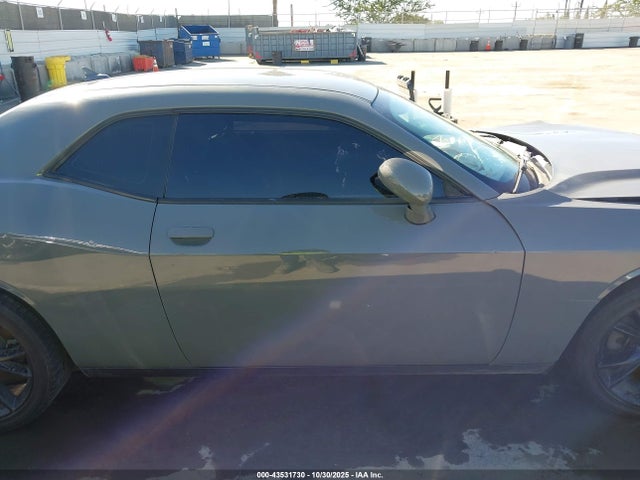 Dodge Challenger Sxt Plus 2018 2C3CDZAG8JH297117 Image 14