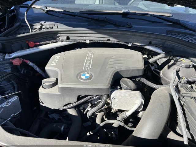 2017 BMW X3 5UXWZ7C34H0X42863 Photo 9