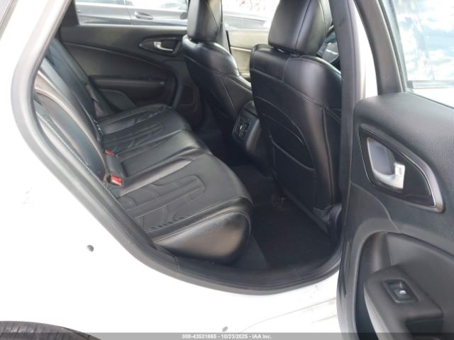 2015 CHRYSLER 200 1C3CCCDG3FN727582 Photo 7