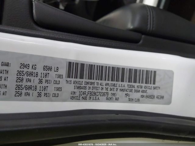 2019 JEEP GRAND CHEROKEE 1C4RJFBG9KC723879 Photo 8