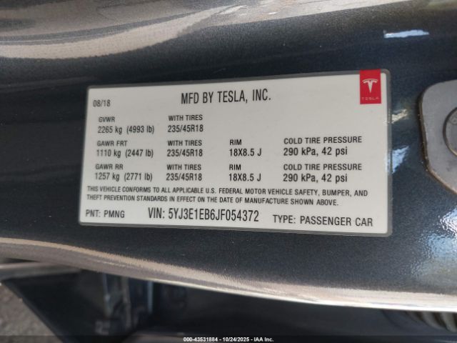 2018 TESLA MODEL 3 5YJ3E1EB6JF054372 Photo 8