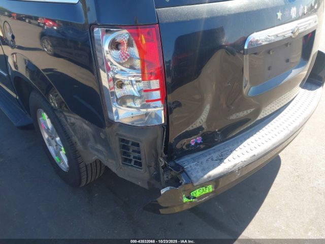 2010 CHRYSLER TOWN & COUNTRY 2A4RR8D15AR386818 Photo 5