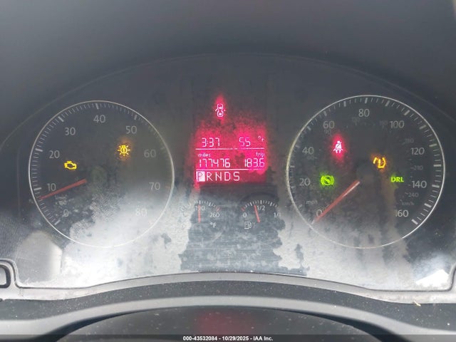 2009 VOLKSWAGEN JETTA SEDAN 3VWRJ71K39M044871 Photo 6