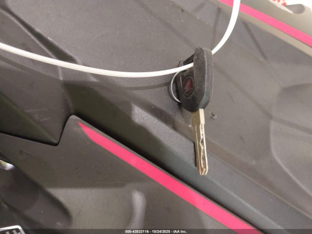 2017 HONDA CBR1000 JH2SC7707HK000647 Photo 10