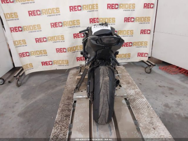 2017 HONDA CBR1000 JH2SC7707HK000647 Photo 5