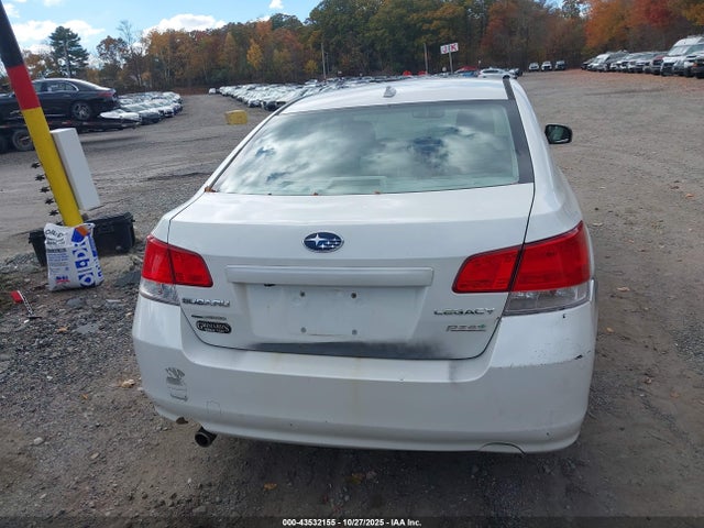 Auction sale of the 2014 Subaru Legacy 2.5i Limited, vin: 4S3BMBL67E3018266, lot number: 43532155