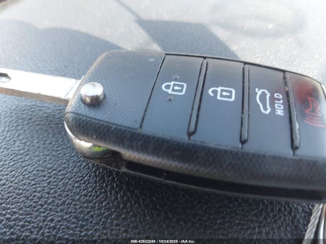 2019 KIA OPTIMA 5XXGT4L37KG320193 Photo 10