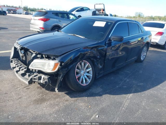 2014 CHRYSLER 300 2C3CCAAG0EH286686 Photo 1