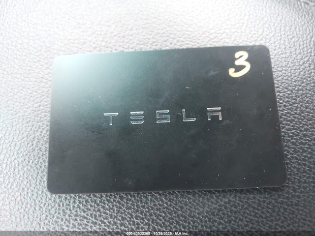 2025 TESLA MODEL 3 5YJ3E1EA1SF020171 Photo 10