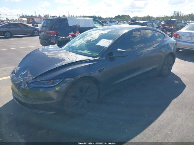 2025 TESLA MODEL 3 5YJ3E1EA1SF020171 Photo 1