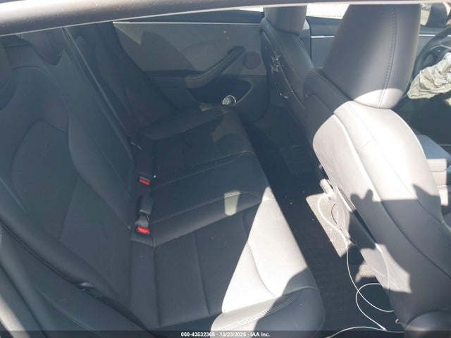 2025 TESLA MODEL 3 5YJ3E1EA1SF020171 Photo 7