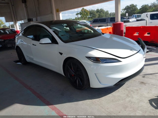 2025 TESLA MODEL 3 5YJ3E1ET6SF938788 Photo 0