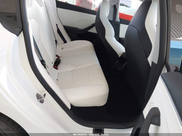 2025 TESLA MODEL 3 5YJ3E1ET6SF938788 Photo 7