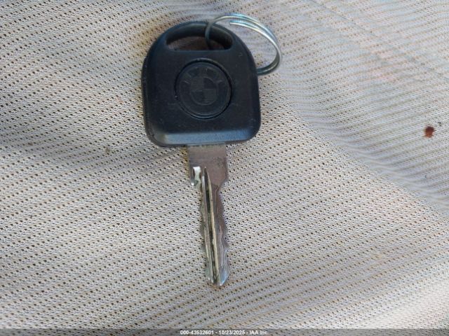 1988 BMW 325 WBAAB5402J8865963 Photo 10