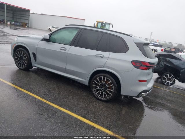 2024 BMW X5 5UX13EU0XR9U23727 Photo 2