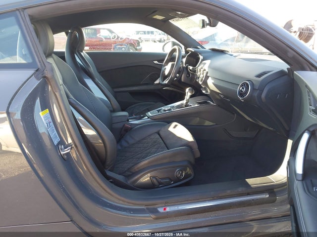 2018 AUDI TT TRUC5AFV0J1006065 Photo 4