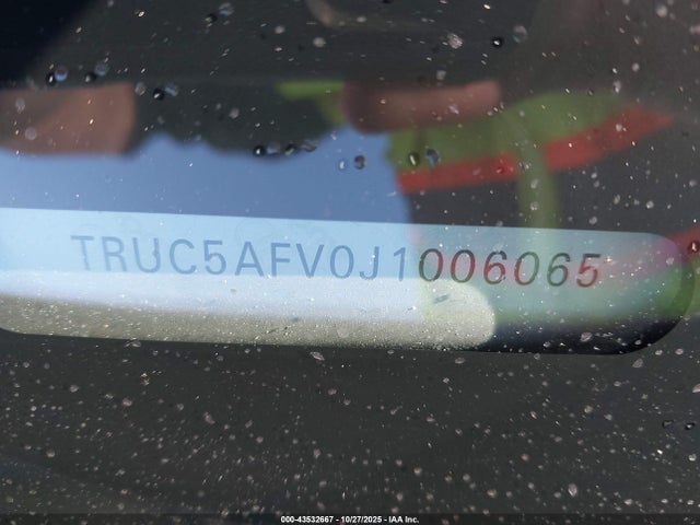 2018 AUDI TT TRUC5AFV0J1006065 Photo 8