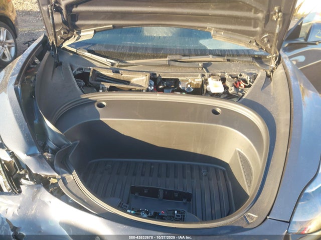 2022 TESLA MODEL 3 5YJ3E1EB6NF239236 Photo 9