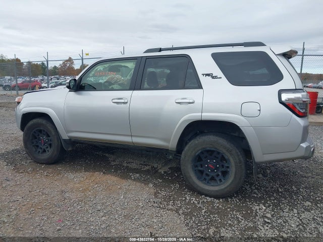 Aukcja sprzedaży 2023 Toyota 4runner Trd Off Road Premium, vin: JTERU5JRXP6190995, numer aukcji: 43532704
