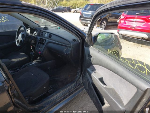 2004 MITSUBISHI OUTLANDER JA4LZ31F74U053214 Photo 4