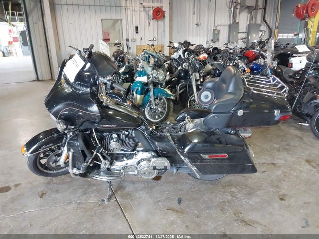 Harley-Davidson Flhtk Ultra Limited 2017 1HD1KED12HB687897 Image 12