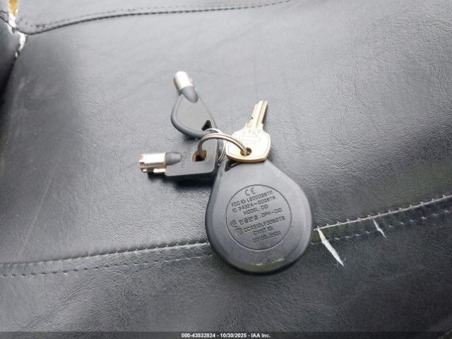 2013 HARLEY-DAVIDSON FLHTCU 1HD1FCM19DB676074 Photo 10