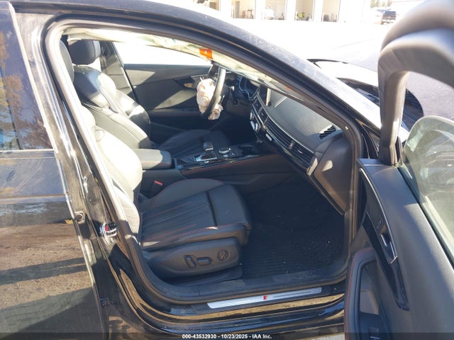 2018 AUDI A4 WAUENAF46JA057545 Photo 4