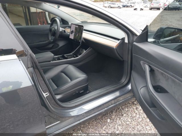 2020 TESLA MODEL 3 5YJ3E1EB3LF635623 Photo 4