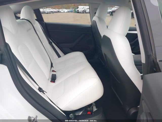 2023 TESLA MODEL 3 5YJ3E1EA9PF568622 Photo 7