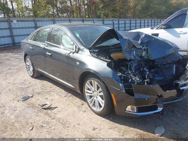 2018 CADILLAC XTS 2G61M5S39J9124775 Photo 0