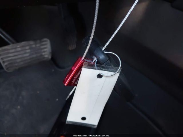 2021 GMC YUKON XL 1GKS2GKD7MR358505 Photo 10