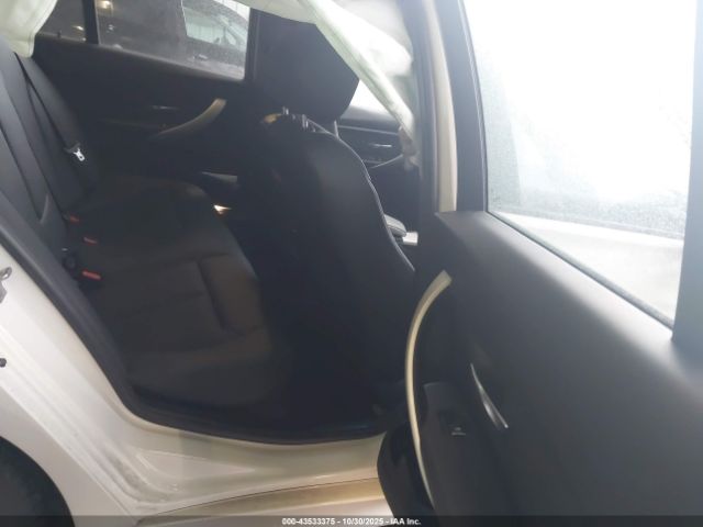 2018 BMW 320I WBA8A3C59JA489399 Photo 7