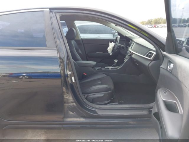2020 KIA OPTIMA 5XXGT4L3XLG417194 Photo 4