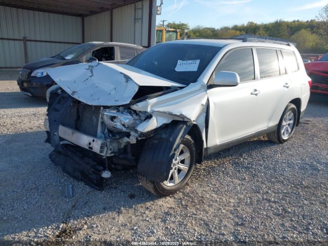 2013 TOYOTA HIGHLANDER 5TDBK3EH5DS225827 Photo 1