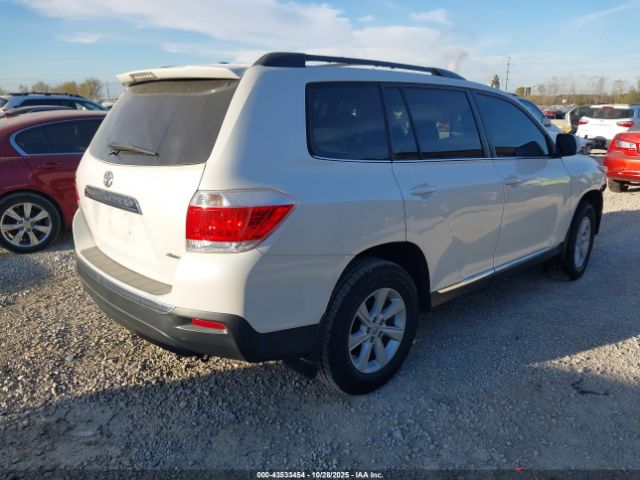 2013 TOYOTA HIGHLANDER 5TDBK3EH5DS225827 Photo 3
