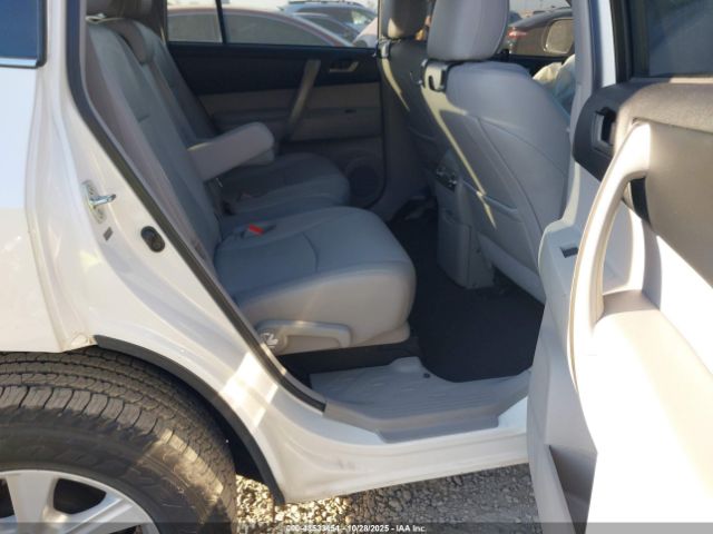 2013 TOYOTA HIGHLANDER 5TDBK3EH5DS225827 Photo 7