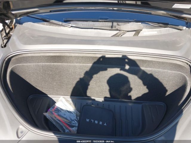 2023 TESLA MODEL X 7SAXCDE51PF370132 Photo 9