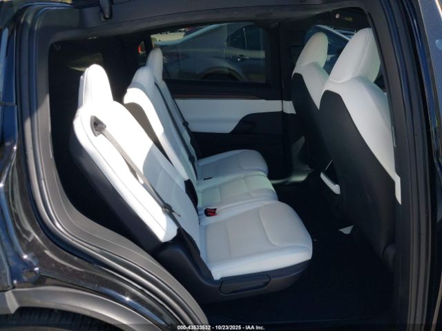 2023 TESLA MODEL X 7SAXCDE51PF370132 Photo 7