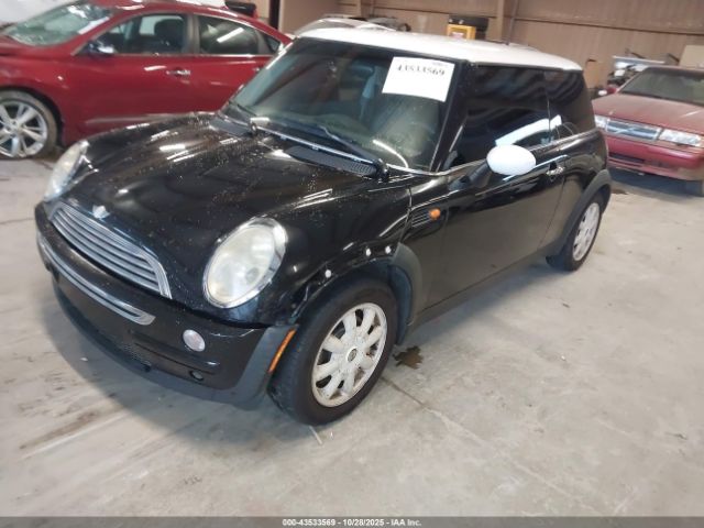 2004 MINI COOPER WMWRC33434TC52974 Photo 1