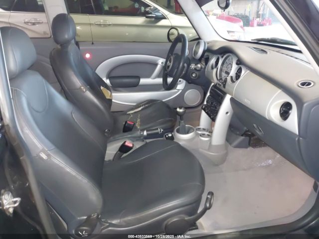 2004 MINI COOPER WMWRC33434TC52974 Photo 4