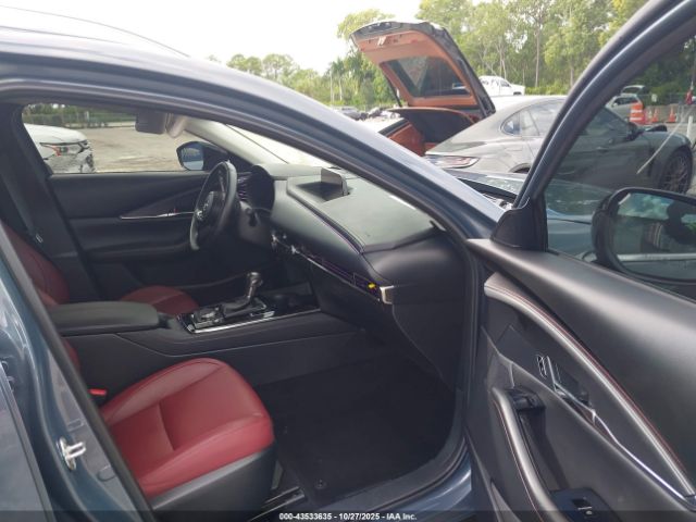 2022 MAZDA CX-30 3MVDMBCL9NM435190 Photo 4