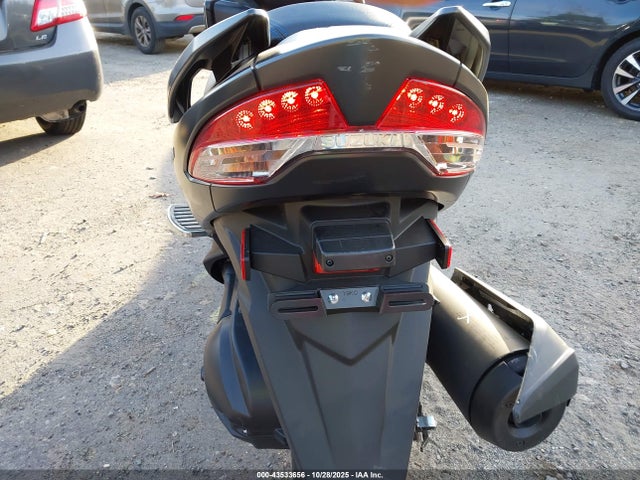 Suzuki An400 A 2025 JS1DU11J3S7100049 Image 16