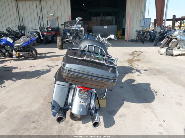 2016 HARLEY-DAVIDSON FLTRUSE 1HD1TAN15GB955313 Photo 5