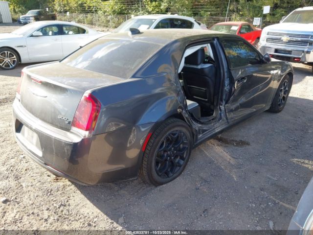 2019 CHRYSLER 300 2C3CCAGG7KH506456 Photo 3