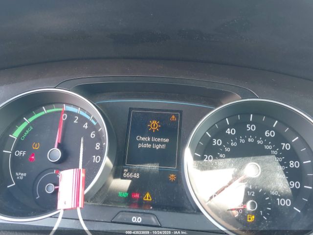 2016 VOLKSWAGEN E-GOLF WVWKP7AU1GW916756 Photo 6