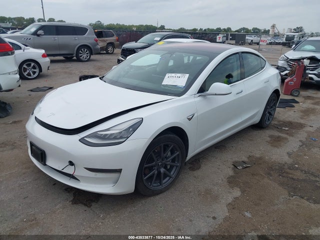 2018 TESLA MODEL 3 5YJ3E1EA1JF059700 Photo 1