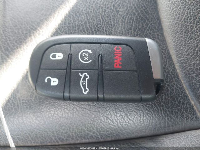 2022 JEEP WRANGLER UNLIMITED 1C4HJXDG6NW154653 Photo 10