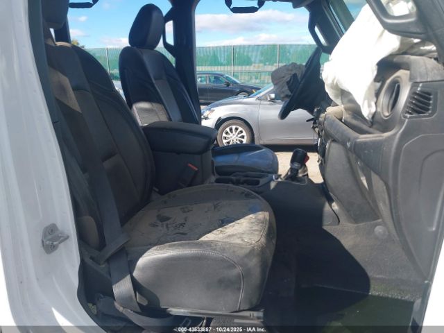 2022 JEEP WRANGLER UNLIMITED 1C4HJXDG6NW154653 Photo 4