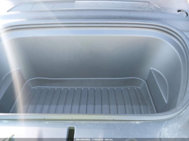 2020 TESLA MODEL Y 5YJYGDEE1LF037283 Photo 9