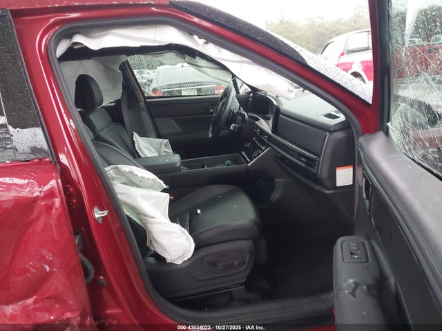 Продажа на аукционе авто 2025 Hyundai Santa Fe Hybrid Calligraphy, vin: 5NMP54G12SH045384, номер лота: 43534023